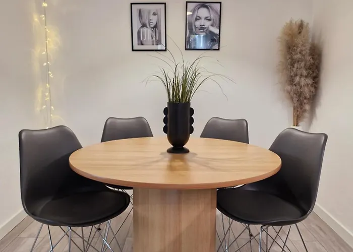 Semesterbostad Family House - Idealni Pro Rodiny S Detmi *